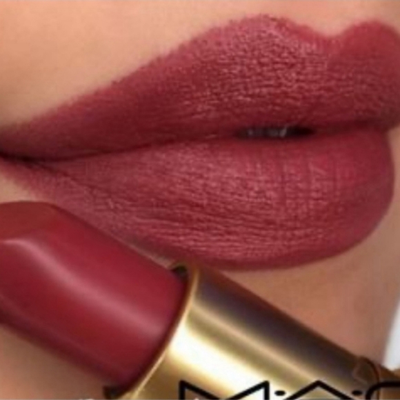 MAC Matte Lipstick Natural Born Leader 659 NIB DISCONTINUED - Picture 2 of 8